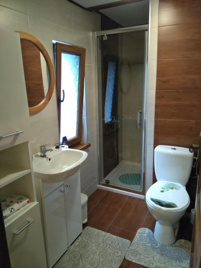 "Pod Swierkami" Domek Letniskowy Kubus 2 Wiselka-Domek Z Kominkiem- 3 Sypialnie, Salon, Kuchnia วิเซวกา ภายนอก รูปภาพ